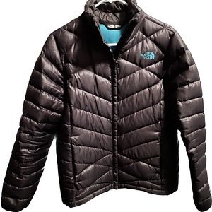 Women’s North Face 550 puffer jacket